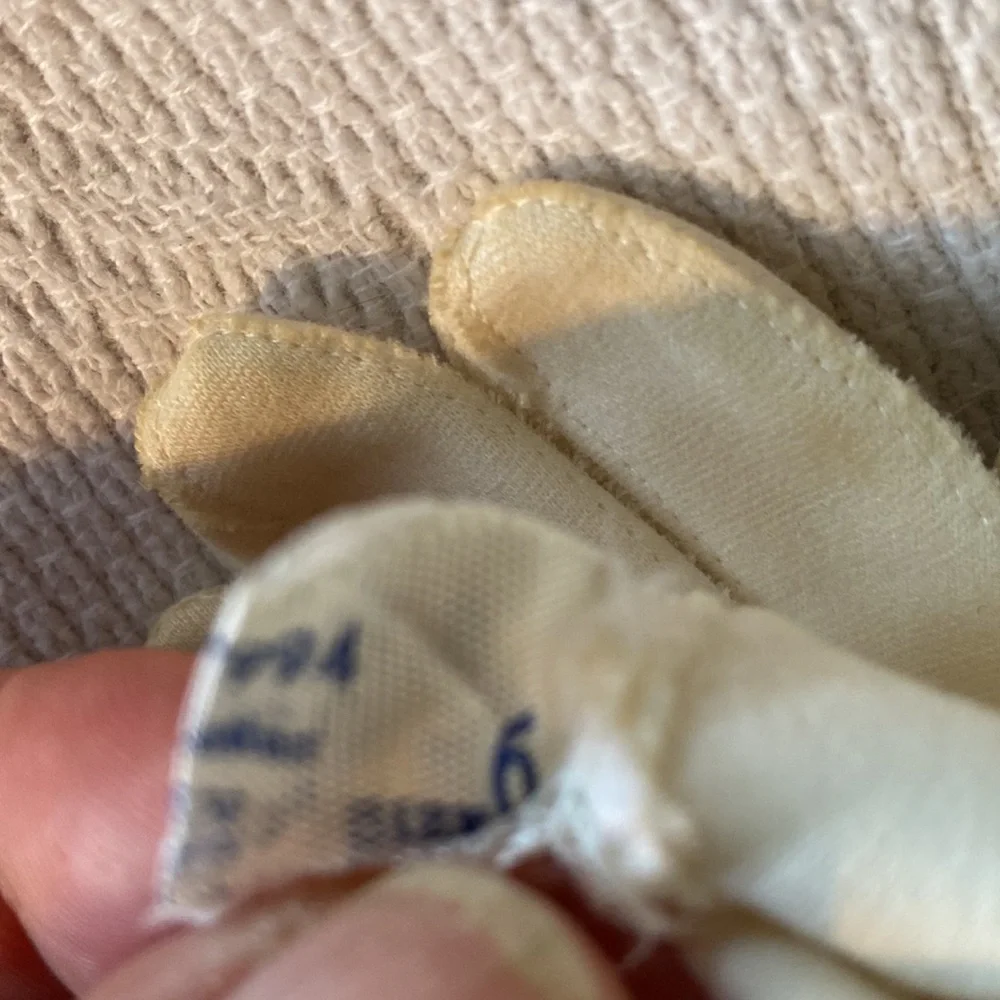 3 Pairs Vintage Bundle gloves size 6 approx